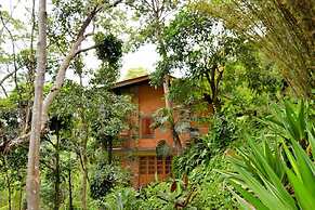 Landa Holiday House