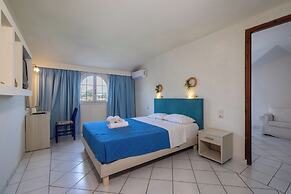 Porto Koukla Beach Hotel