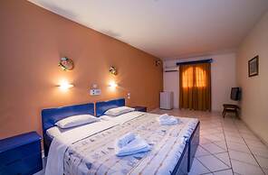 Porto Koukla Beach Hotel