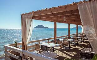 Porto Koukla Beach Hotel