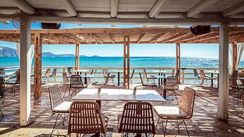 Porto Koukla Beach Hotel