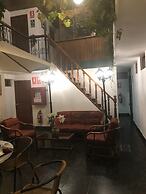 Hostal Santa Apolonia