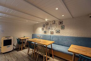 Simply Sleep Hostel