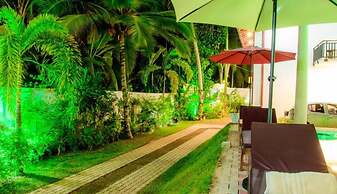 Villa White
