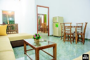 Villa White