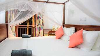 Villa White