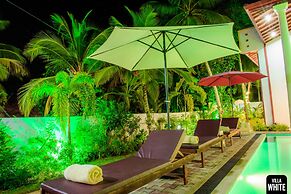 Villa White