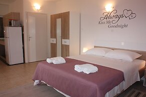Apartments Blato-M