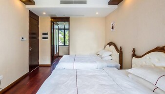 Moon River Sunshine Villa