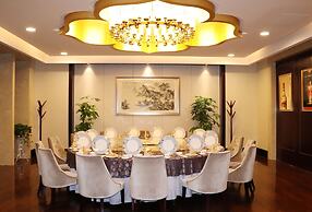 QueenSir International Hotel