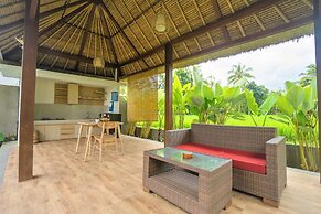 Three Gold Luxury Private Villa