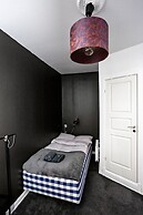 Eight Rooms