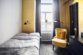 Eight Rooms