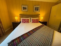 The Airds Hotel & Restaurant