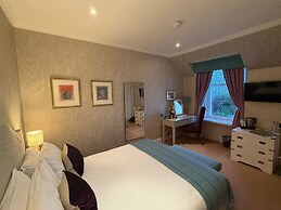 The Airds Hotel & Restaurant