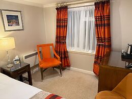 The Airds Hotel & Restaurant