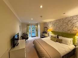 The Airds Hotel & Restaurant