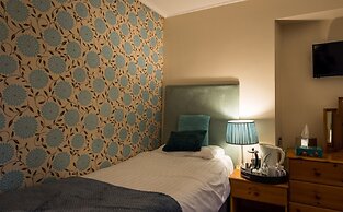 Alston House Hotel