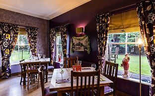 Alston House Hotel