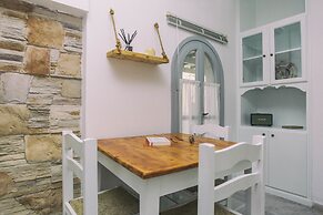 Astra Apartments