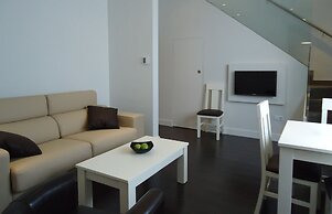 Apartamentos Turisticos Mauror