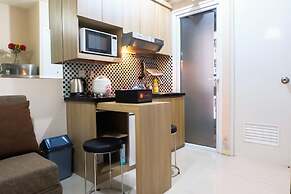Cozy Green Pramuka Apartment