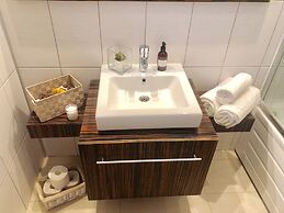 Bucharest Apartments DeLuxe