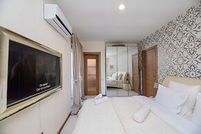 Bucharest Apartments DeLuxe