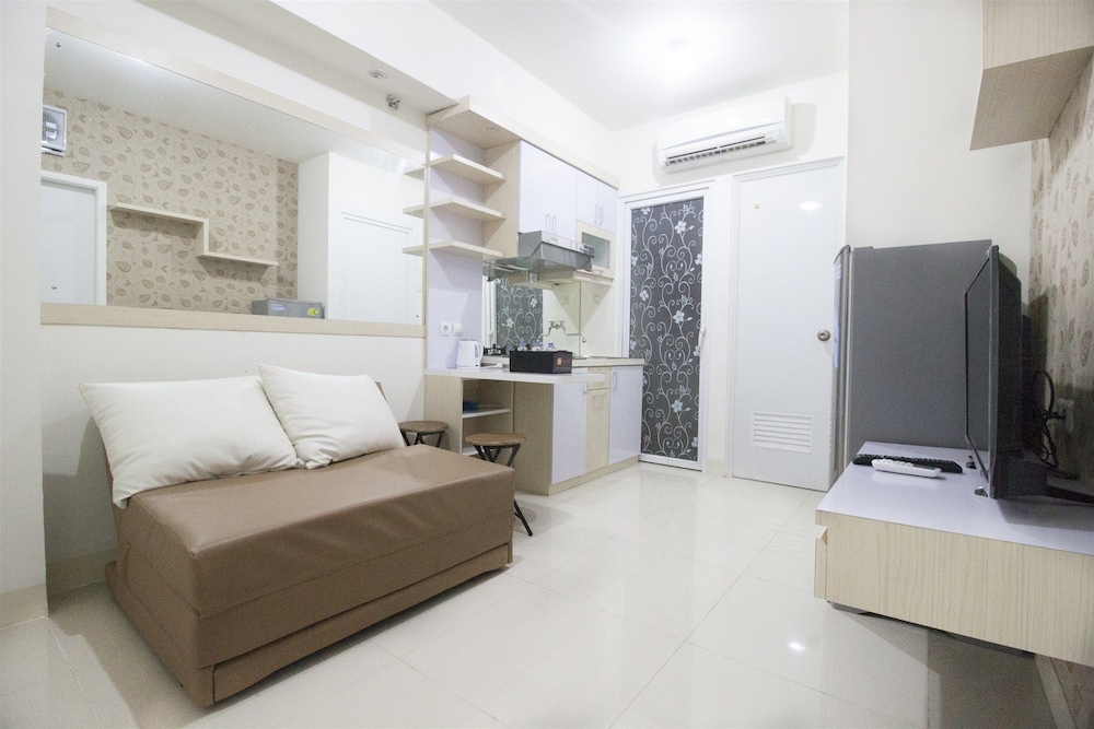 Apartment Green Pramuka City