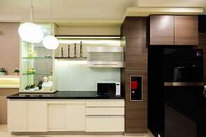 Modern Elegant Design L'Avenue Apartment