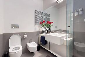 Design Apartment near Duomo Square