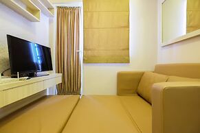 Easy Access to Mall Green Pramuka Apartment