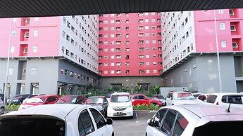 Best Price Green Pramuka Apartment