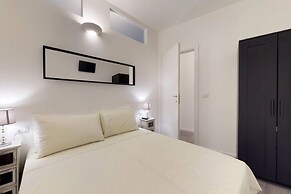 Luxury 2 bedrooms apartment