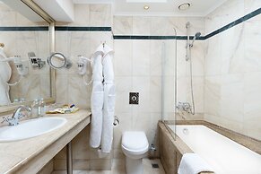 Golden Rooms Hotel