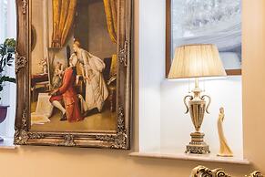 Golden Rooms Hotel