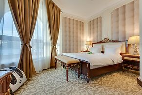 Golden Rooms Hotel