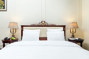 Golden Rooms Hotel