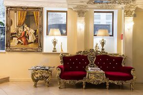 Golden Rooms Hotel