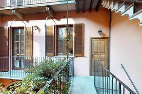 Fashion District Apartment