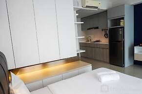 Studio Modern Tamansari The Hive Cawang