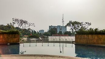 Minimalist Serpong Greenview Apartment