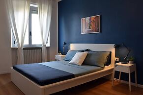City Life Design Apartment
