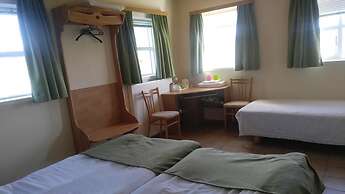 Fosshóll Guesthouse