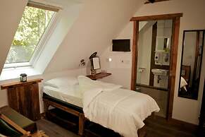 Birchwood Guest Lodge