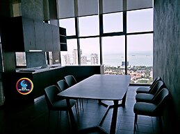 10Pax Designer Suite - Georgetown Penang
