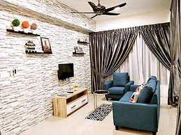 10Pax Designer Suite - Georgetown Penang