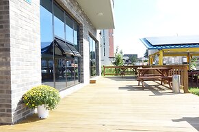 Gyeongpoen Pension