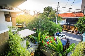 Kuta Suci Beach Hotel