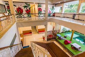 Kuta Suci Beach Hotel